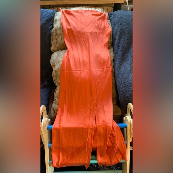 Elegant Coral Satin Slip Dress Dreamy Dopamine Romantic - Picture 4 of 4